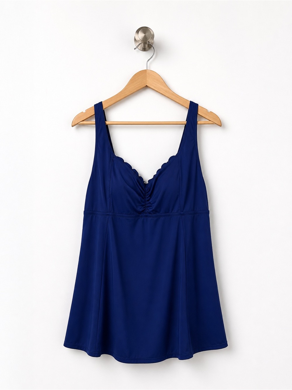Swimsuits For All Navy Scallop V-Neck One-Piece Skirted Swimsuit NWT